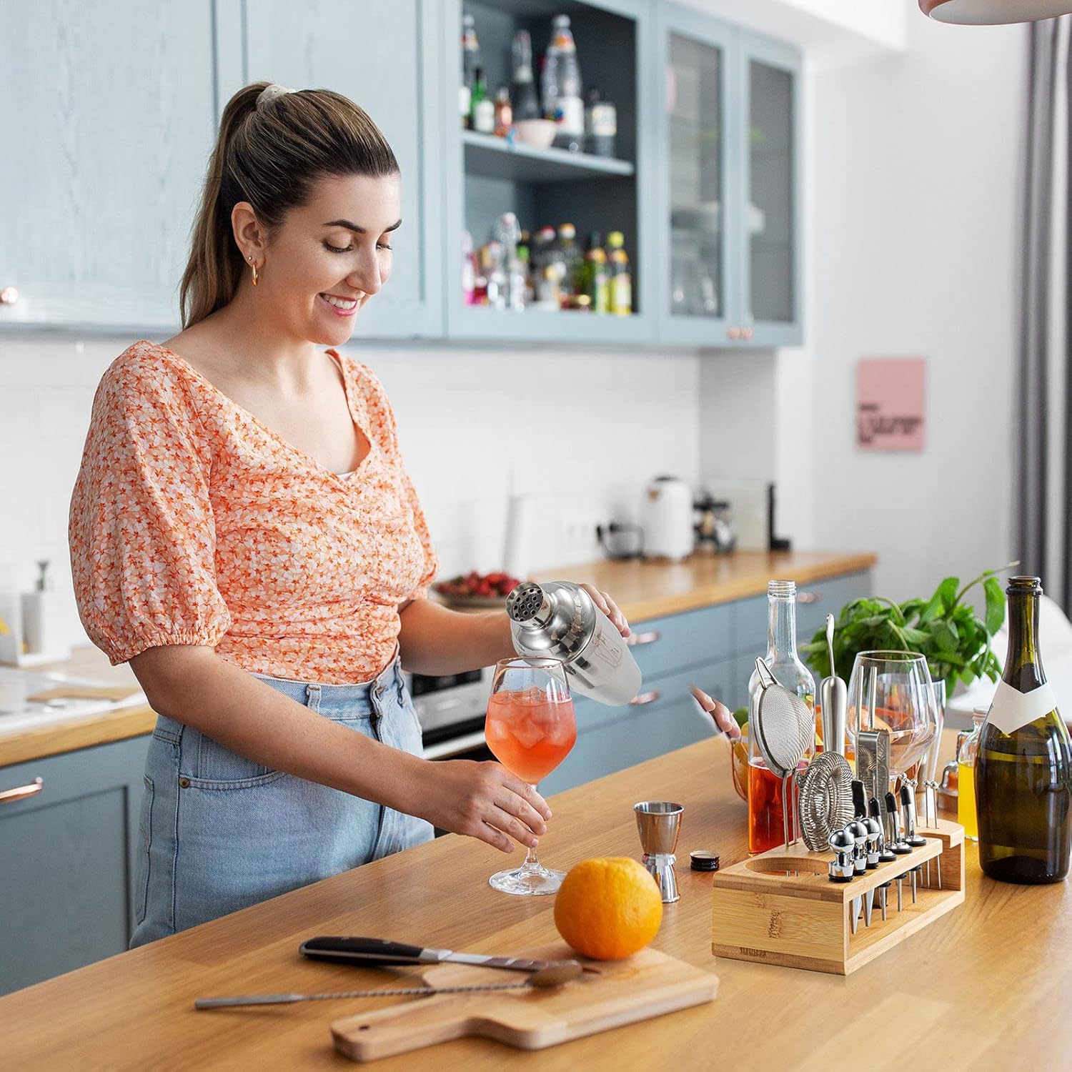 26-Piece Cocktail Shaker Set with Bamboo Stand 🍸